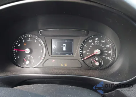 2017 Kia Sorento 3.3L Lx из США, поврежденный, VIN 5XYPG4A56HG187715